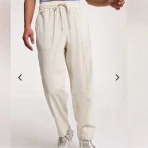 CALIA by Carrie Underwood Light Cream Jogger